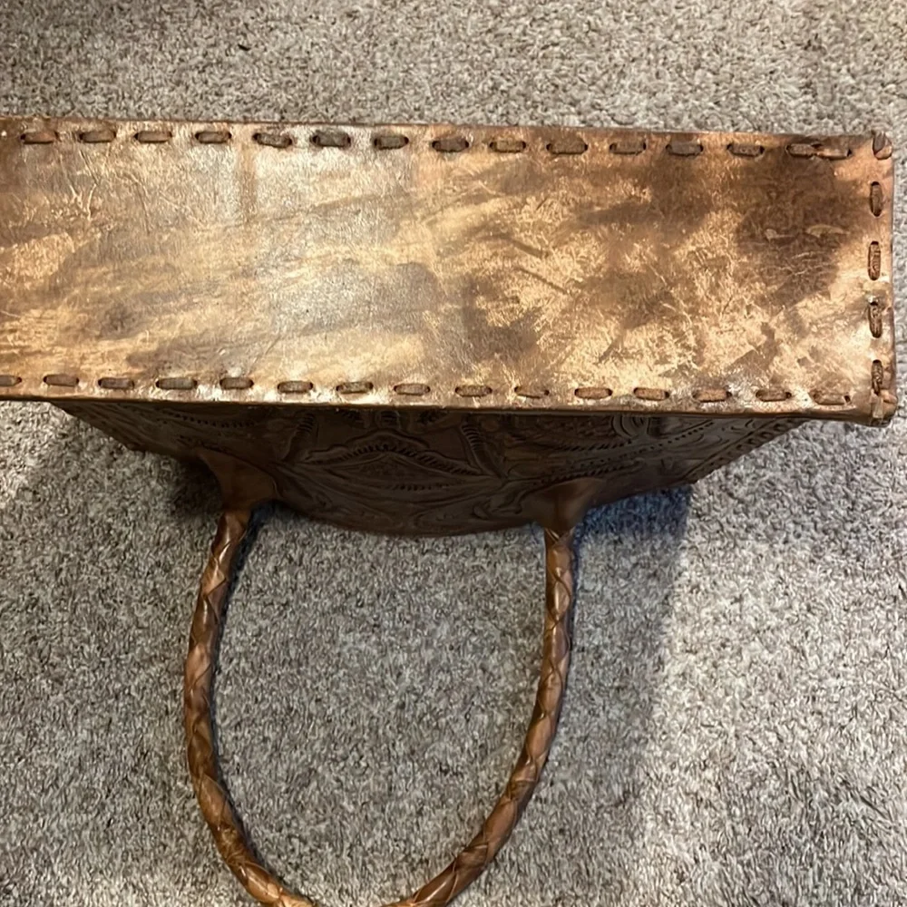 Alejandro Yeo bag - Picture 3 of 6